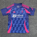 Maillot 24/25 Nottingham Forest Bleu